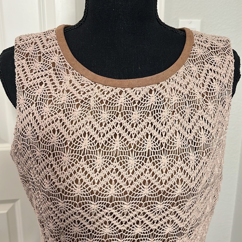 Anne Klein Crochet Lined Sheath Dress Sleeveless Taupe Career Office Sz 10 EUC